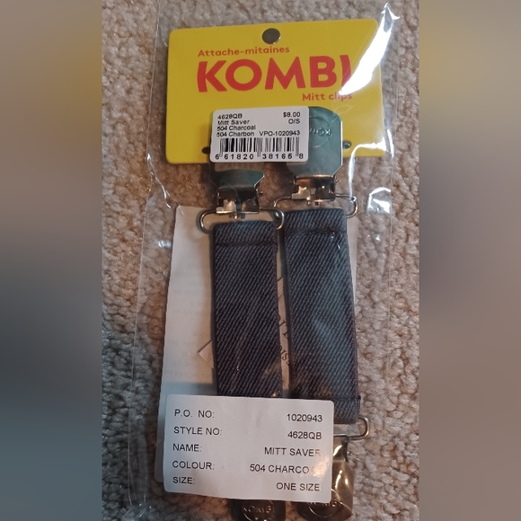 Kombi Mitt Clips/Mitt Savers (NWT) - Picture 2 of 3